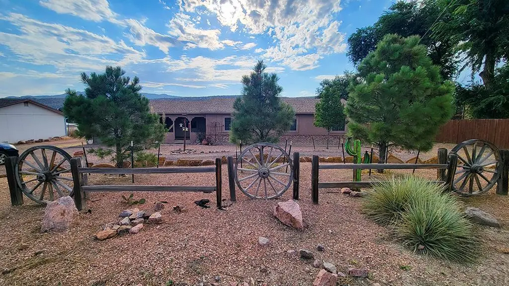 1049 York Ave, Canon City, CO 81212 - #1
