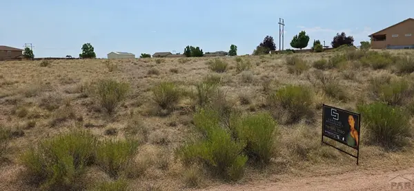 1070 S Greenway Dr, Pueblo West, CO 81007