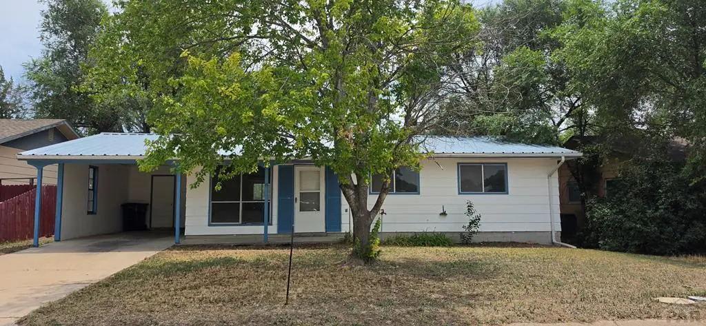 702 E Cedar St, Lamar, CO 81052 - #1