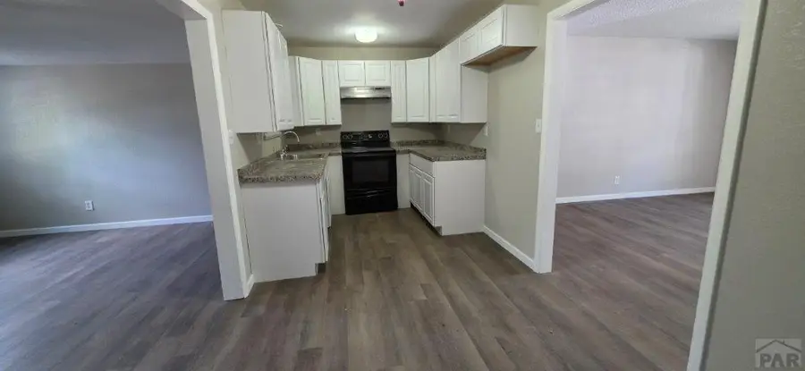 702 E Cedar St, Lamar, CO 81052 - #3