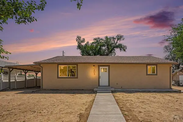 209 James St, Avondale, CO 81022