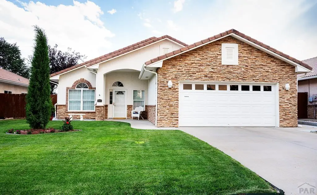 4516 Solar Dr, Pueblo, CO 81005 - #1
