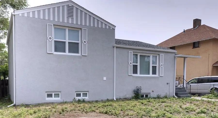 1704 E 5th St, Pueblo, CO 81001 - #2