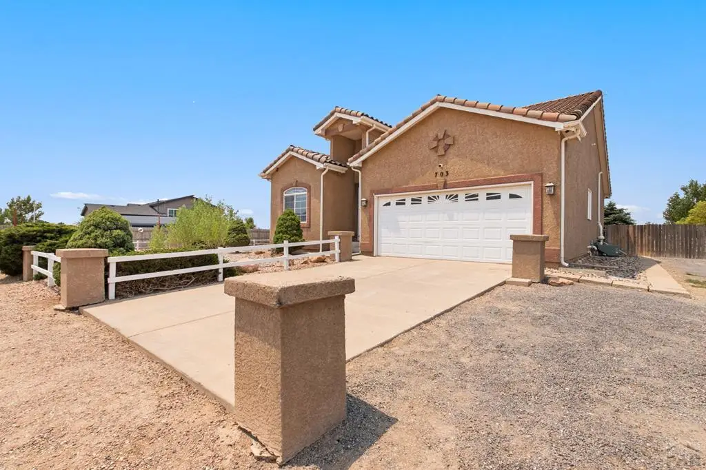 703 N Canvas Dr, Pueblo West, CO 81007 - #1