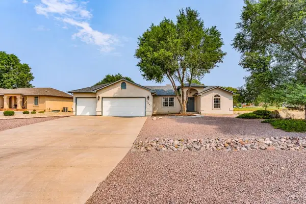 269 W Hahns Peak Ave, Pueblo West, CO 81007