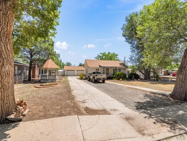 1636 Jackson St, Pueblo, CO 81004