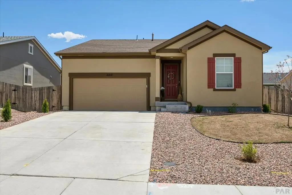 2212 Sunrise Ln, Pueblo, CO 81008 - #1