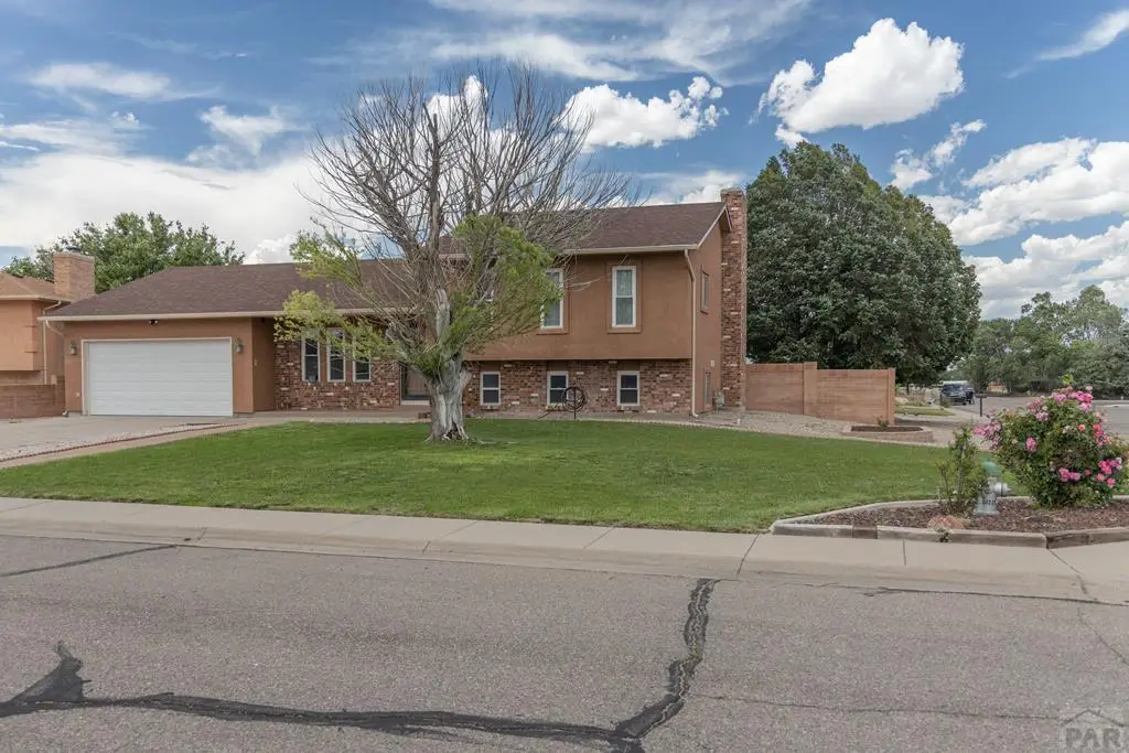 1309 Kingsroyal Blvd, Pueblo, CO 81005 - #1