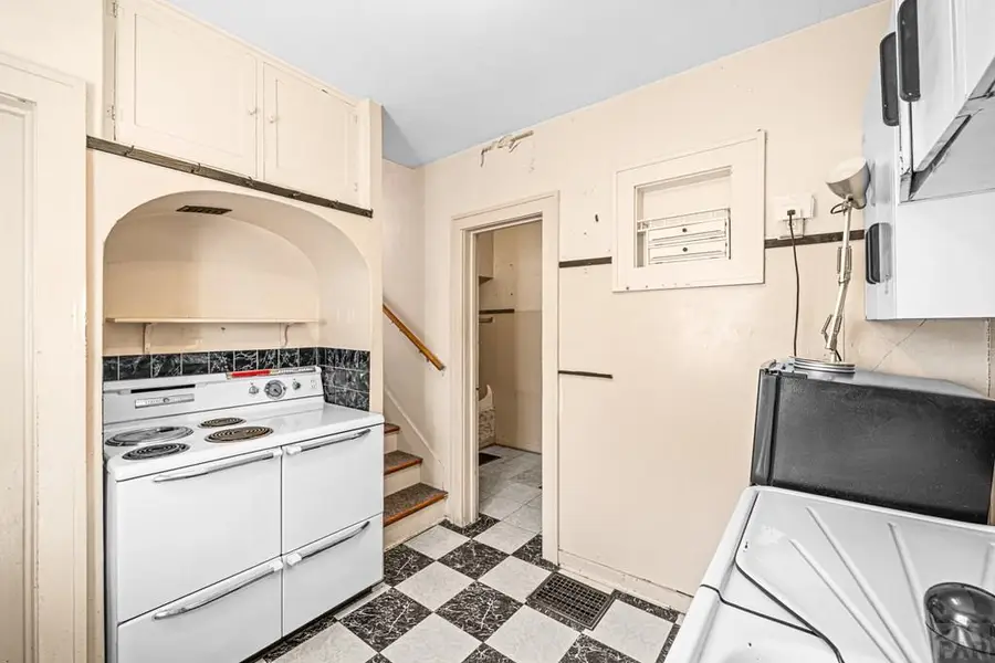 130 Tyler St, Pueblo, CO 81004 - #2
