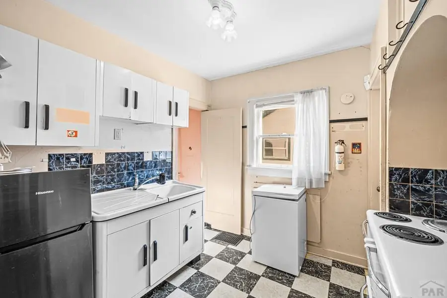 130 Tyler St, Pueblo, CO 81004 - #3