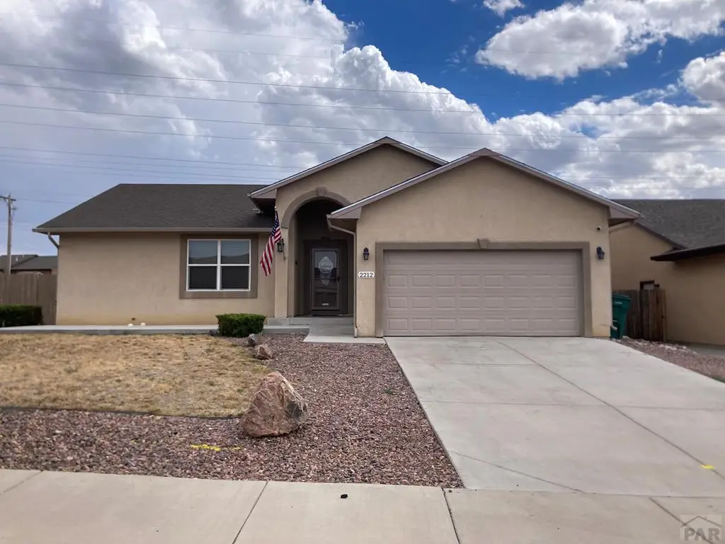 2212 Crestwood Ln, Pueblo, CO 81008 - #1