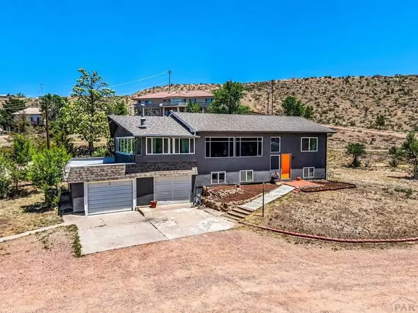 675 Dozier Ave, Canon City, CO 81212