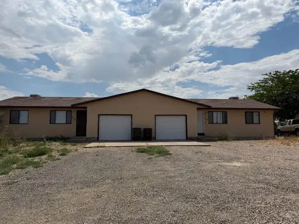 316-318 E Stardust Dr, Pueblo West, CO 81007