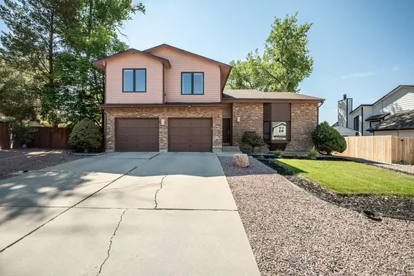 111 Ironweed Dr, Pueblo, CO 81001