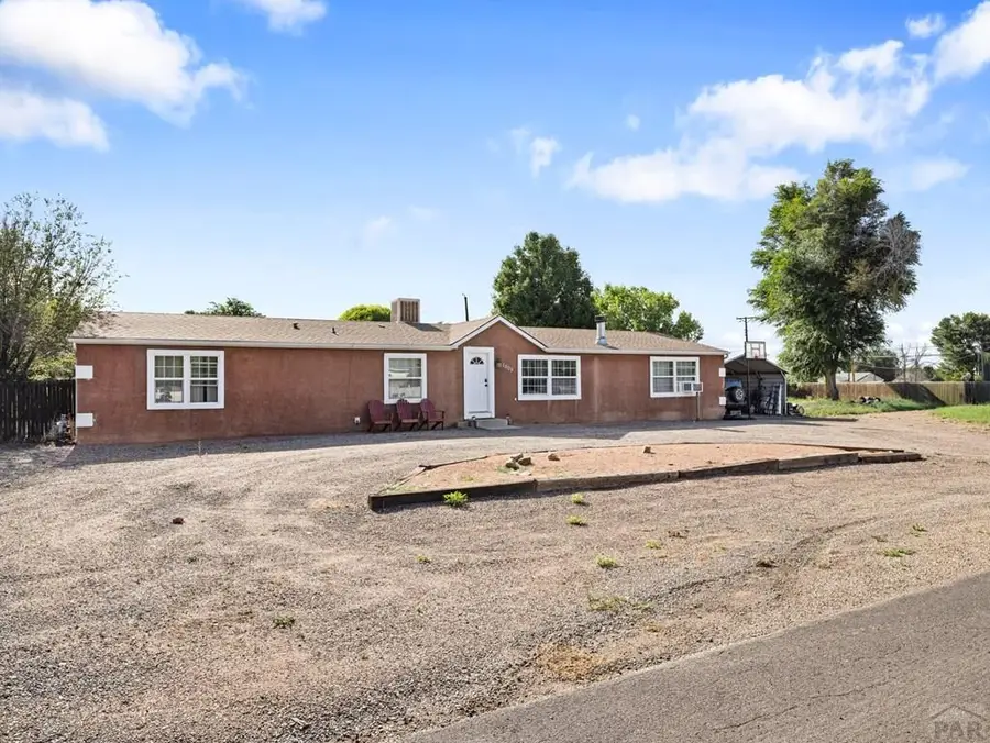 1609 Anthalie St, Pueblo, CO 81006 - #2
