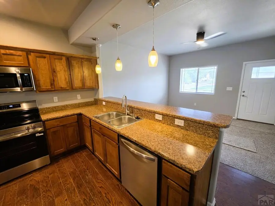 2203 Antelope Way, Pueblo, CO 81005 - #3