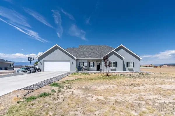 1327 S Papago Dr, Pueblo West, CO 81007