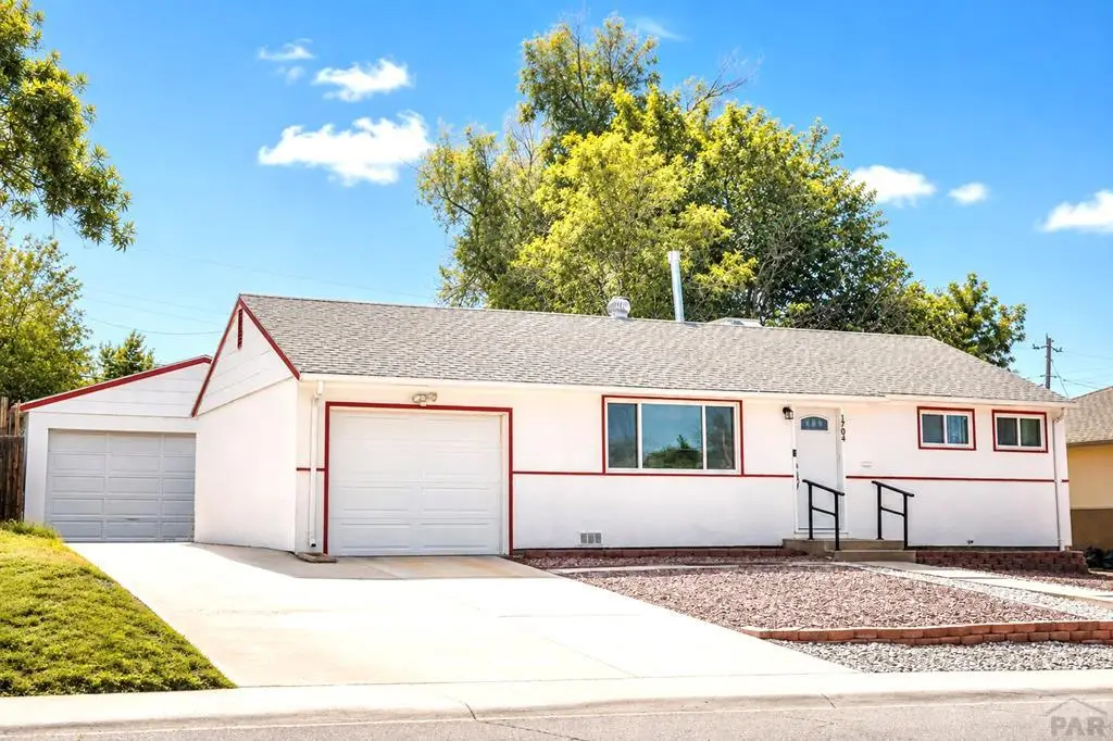 1704 Zuni Rd, Pueblo, CO 81001 - #1