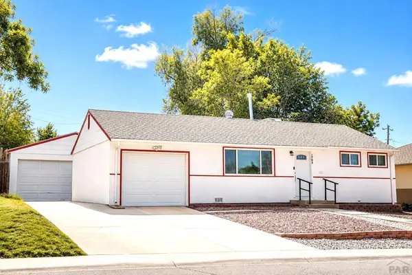 1704 Zuni Rd, Pueblo, CO 81001