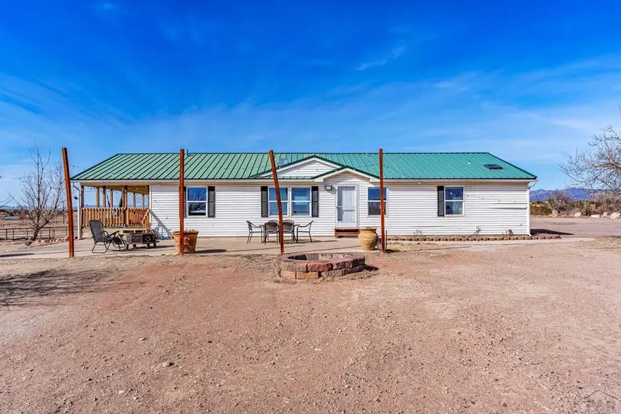 340 12th St, Penrose, CO 81240 - #2