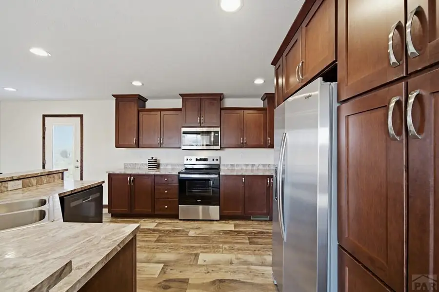 307 S Montecito Dr, Pueblo West, CO 81007 - #3