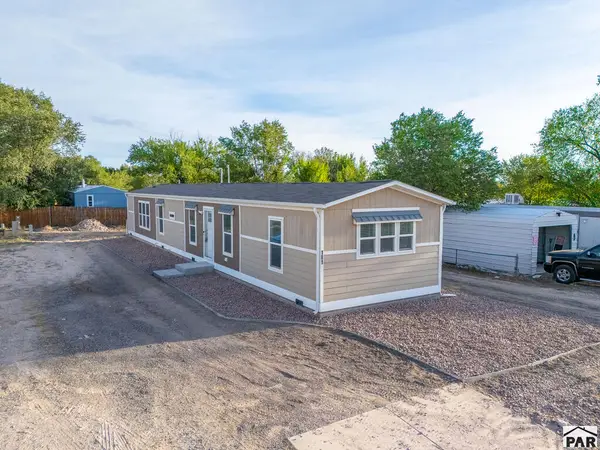 181 E Kipling Dr, Pueblo West, CO 81007