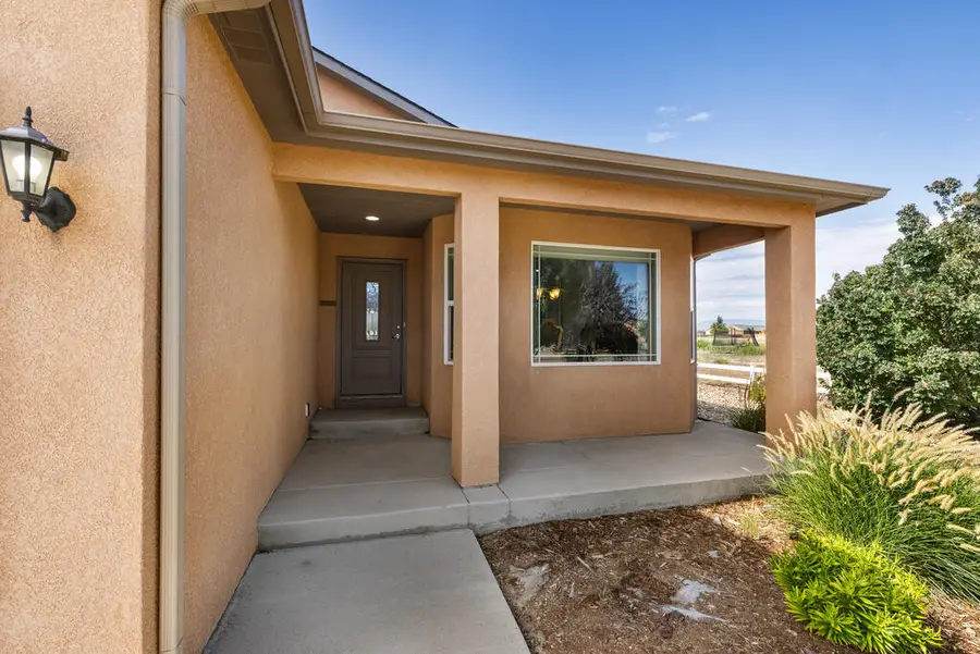 1022 W Desert Sage Dr, Pueblo West, CO 81007 - #3