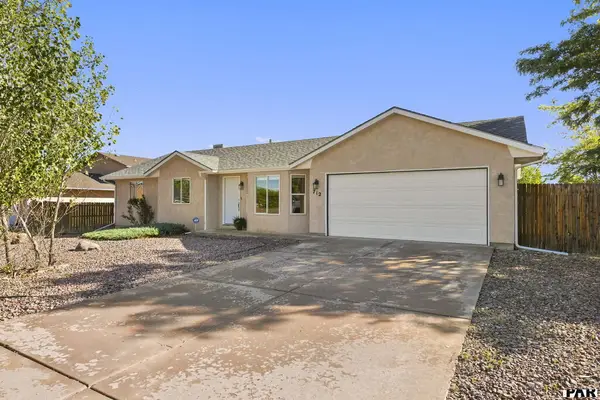 712 S Fleming Dr, Pueblo West, CO 81007
