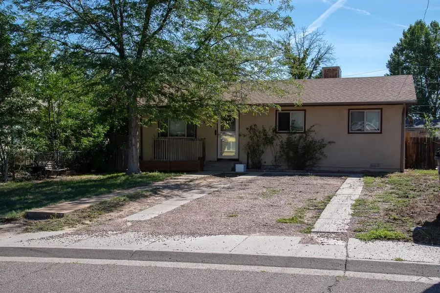 556 Pear St, Pueblo, CO 81005 - #2