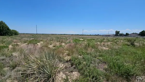 480 Gentry Dr, Pueblo West, CO 81007