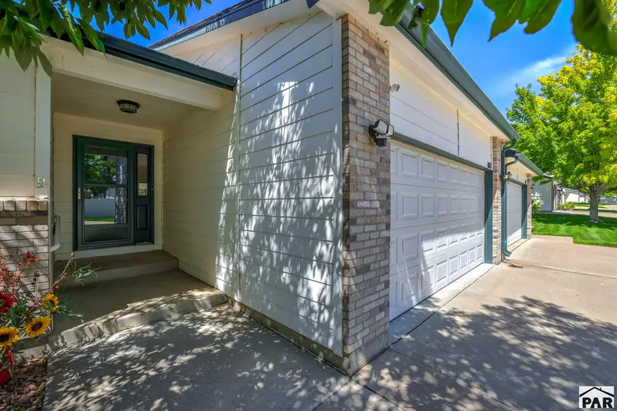1621 Horseshoe Place, Pueblo, CO 81001 - #3