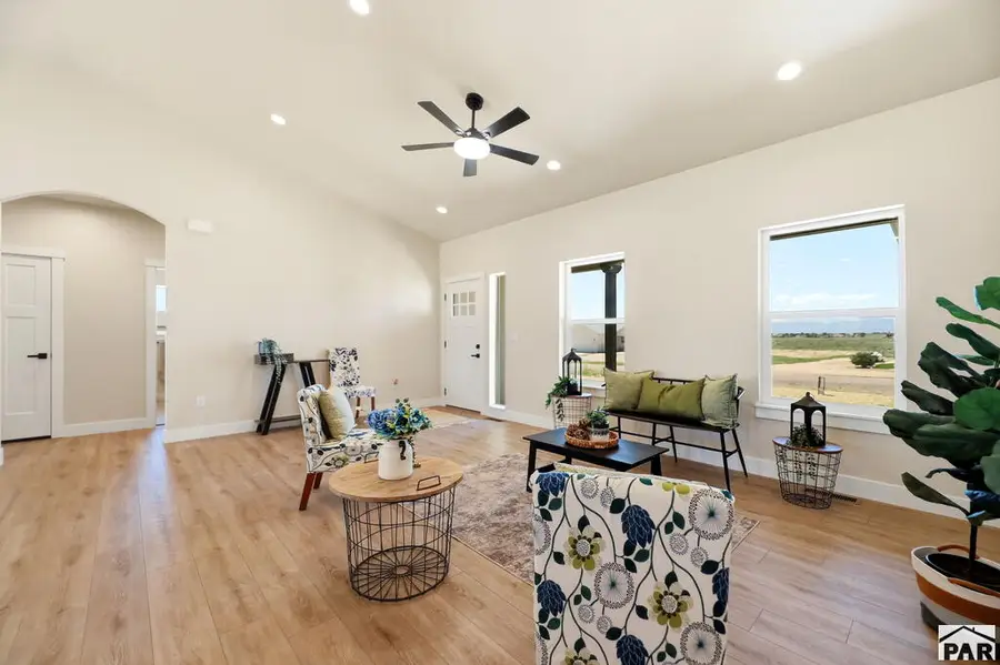 1218 N Challenger Pl, Pueblo West, CO 81007 - #2