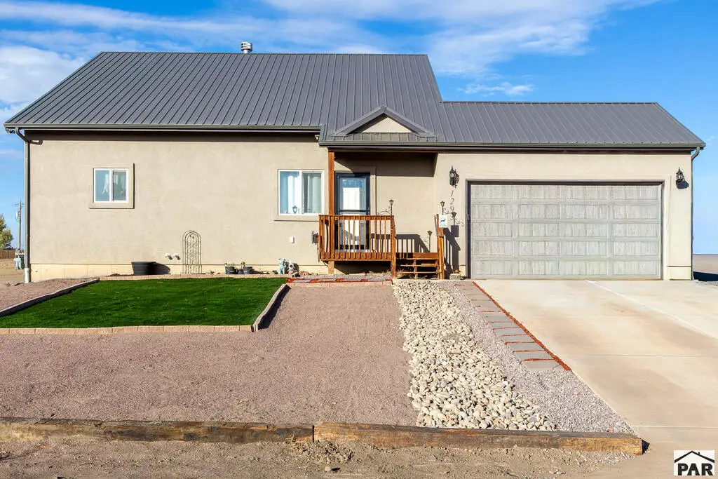 1293 N Sandstone Ln, Pueblo, CO 81007 - #1