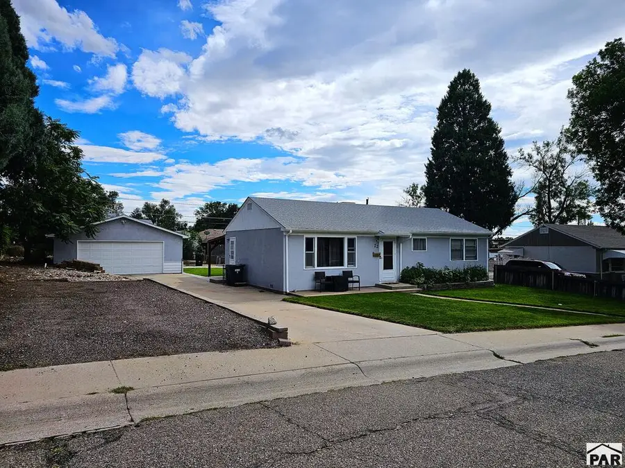 22 Caledonia Rd, Pueblo, CO 81001 - #2