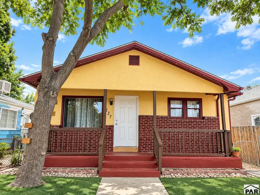 1127 W 16th St, Pueblo, CO 81003 - #2
