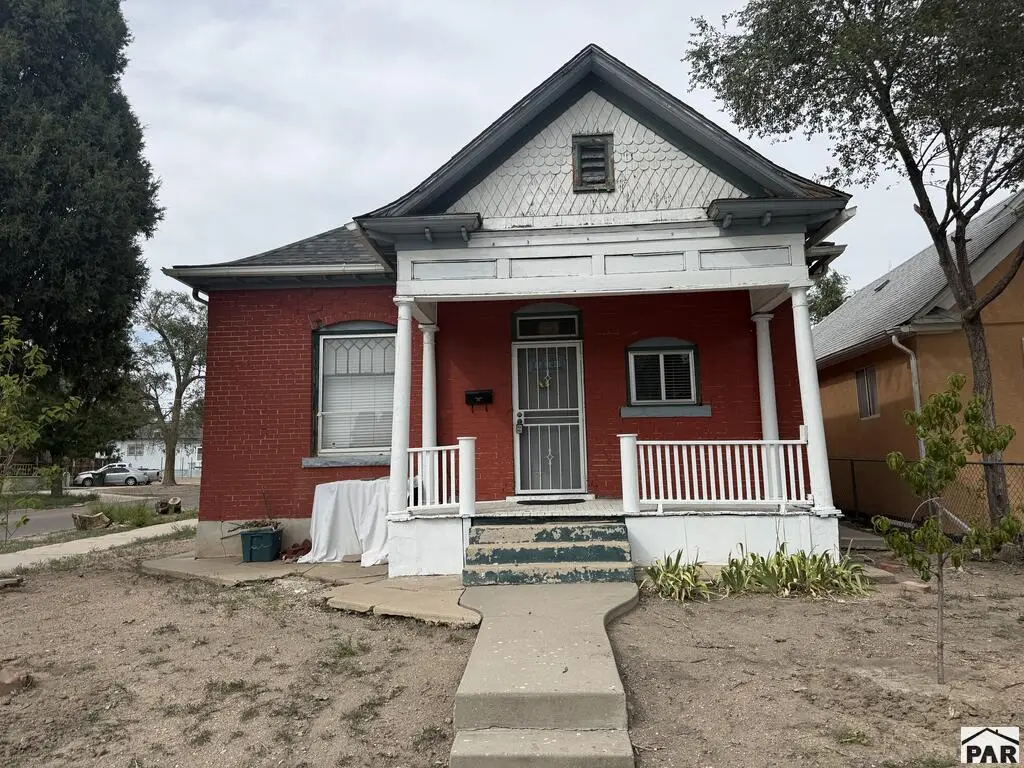 825 W 11th St, Pueblo, CO 81003 - #1