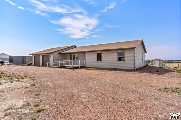 1407 Top Notch Trail, Canon City, CO 81212