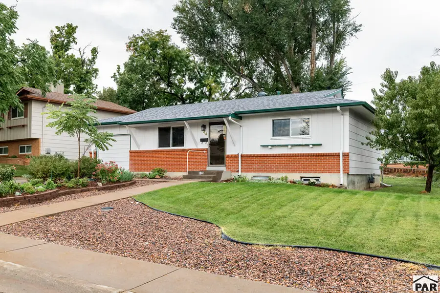 44 Glenmore Rd, Pueblo, CO 81001 - #2