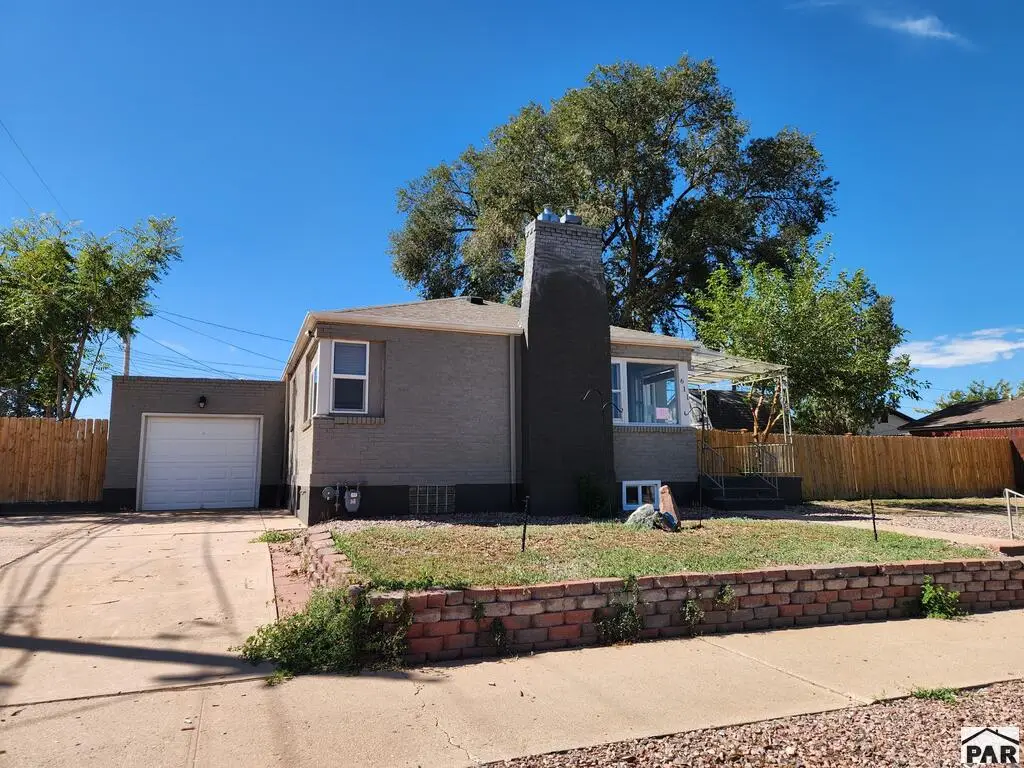 611 E Pitkin Ave, Pueblo, CO 81004 - #1