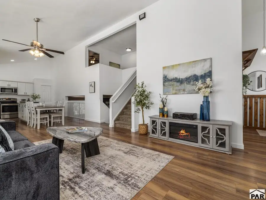 367 W Baldwyn Dr, Pueblo, CO 81007 - #2