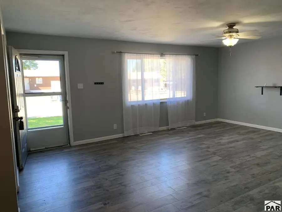 122 Deauville Lane, Pueblo, CO 81005 - #2