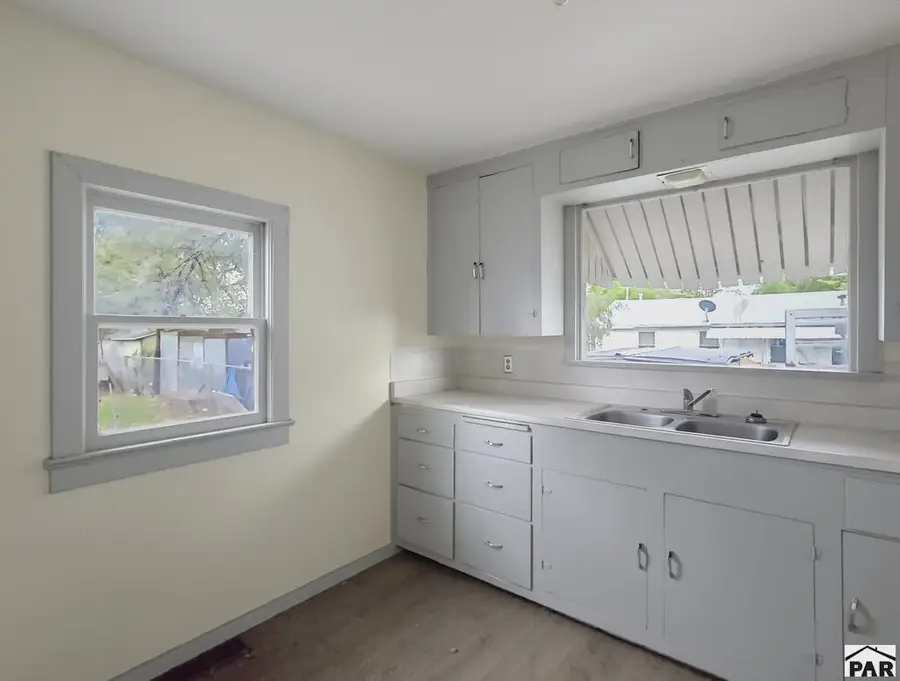 422 Grove Ave, Las Animas, CO 81054 - #3