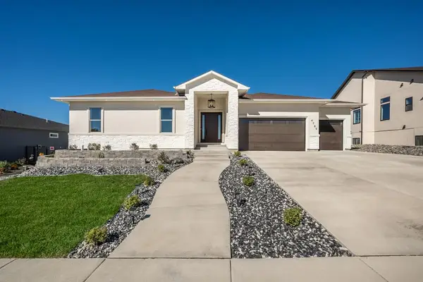 4789 Desert Candle Dr, Pueblo, CO 81001