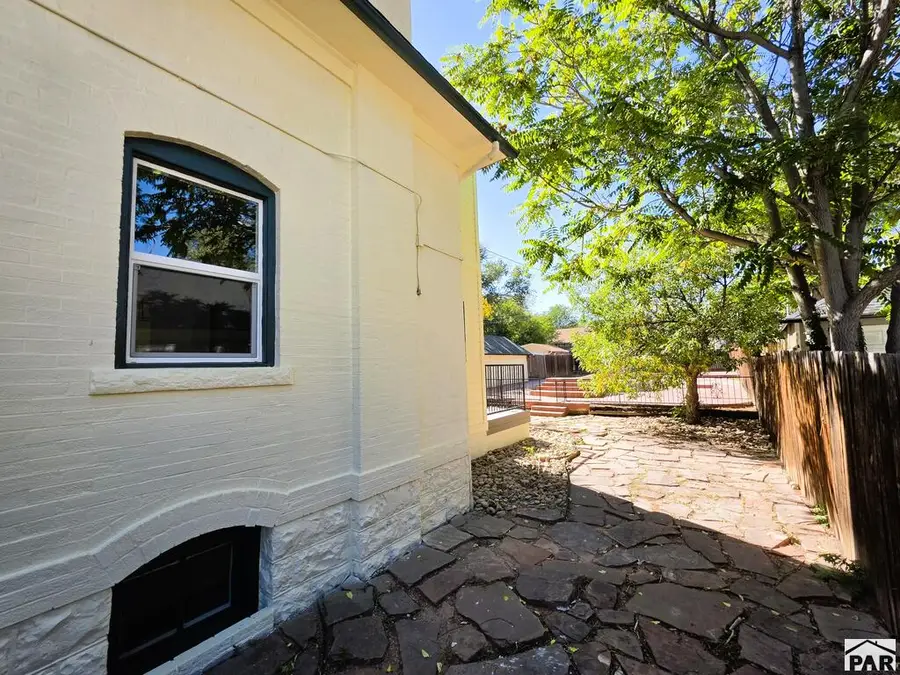 2019 N Elizabeth St, Pueblo, CO 81003 - #2
