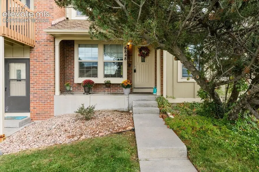 6848 Ravencrest Drive, Colorado Springs, CO 80919 - #2
