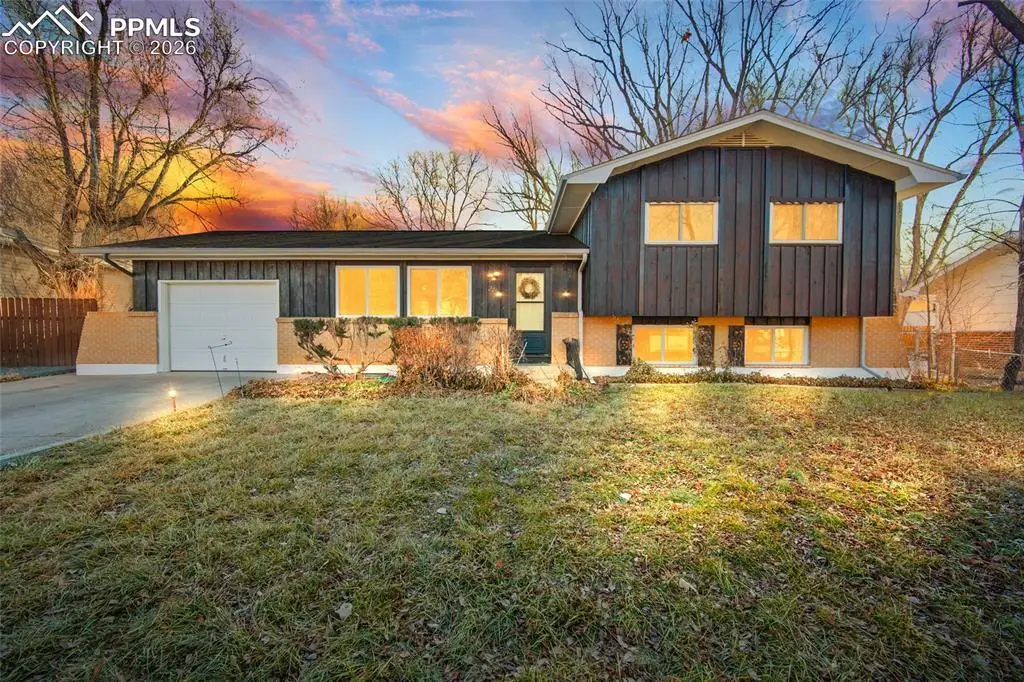 219 Fairfax Street, Colorado Springs, CO 80911 - #1