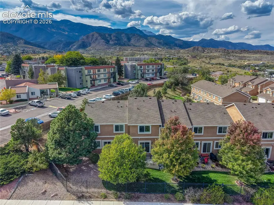 288 Pecan Garden View, Colorado Springs, CO 80904 - #2