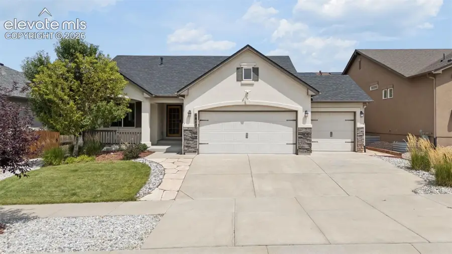 6840 Mustang Rim Drive, Colorado Springs, CO 80923 - #2