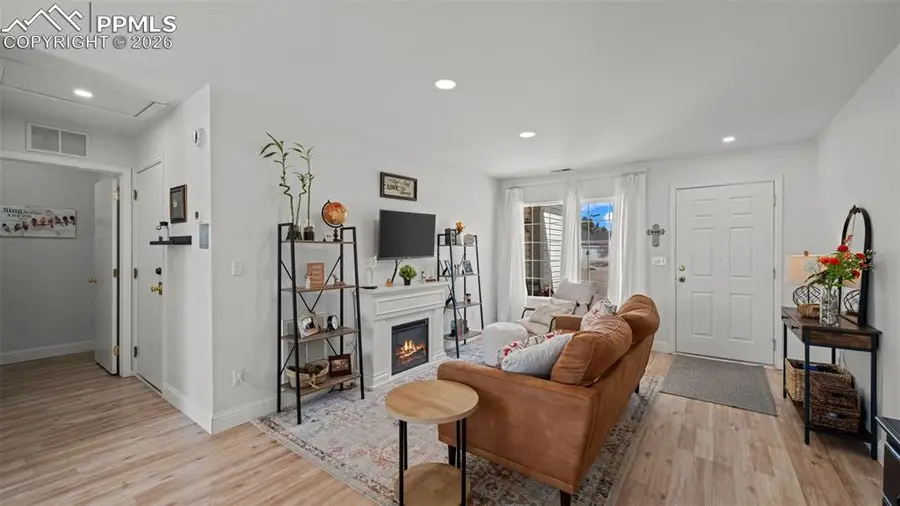 5492 Anna Lee Way, Colorado Springs, CO 80923 - #3