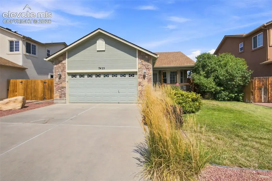 7425 Twin Valley Terrace, Colorado Springs, CO 80925 - #2